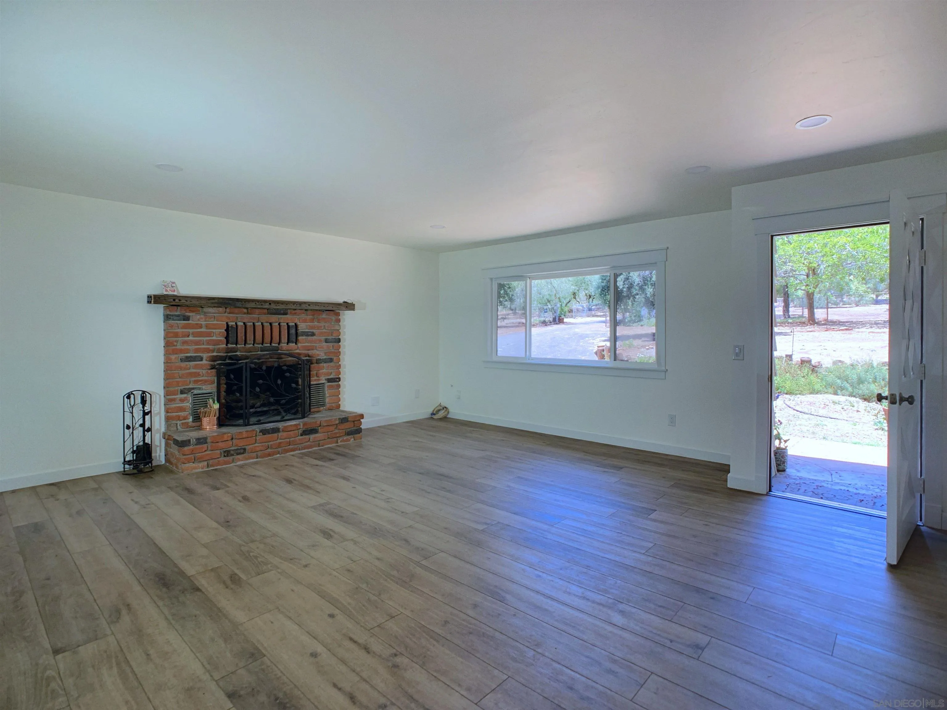 23453 Japatul Valley Road Alpine, CA 91901 - Photo 3 of 30