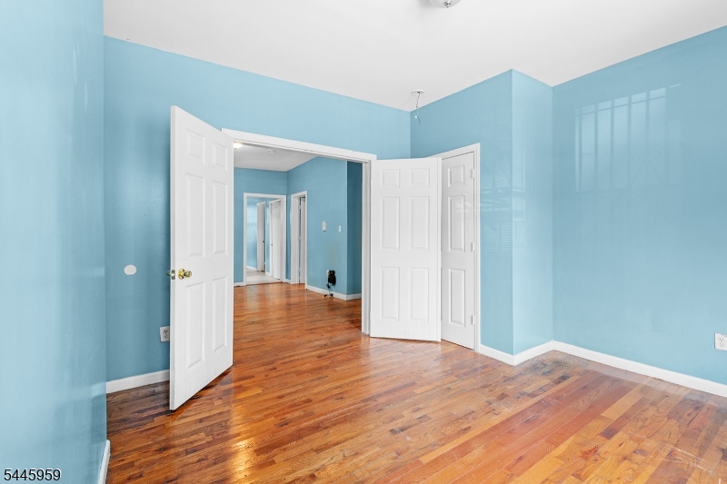 681 South 11th Street, Unit 3 Newark, NJ 07103 - Photo 4 of 14