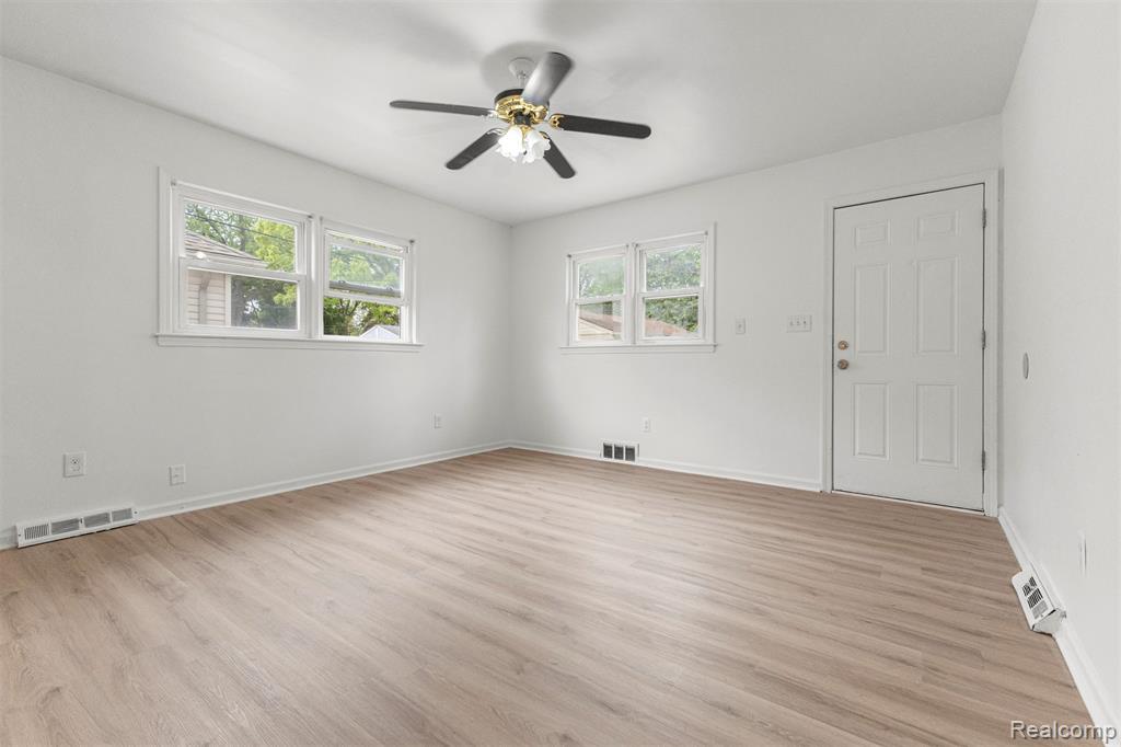 3360 Alice Street Dearborn, MI 48124 - Photo 17 of 30