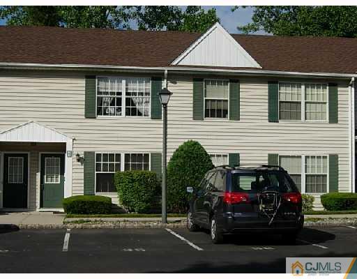 36 Hanover Square Middlesex, NJ 08846 - Photo 1 of 10 Gallery Image 1