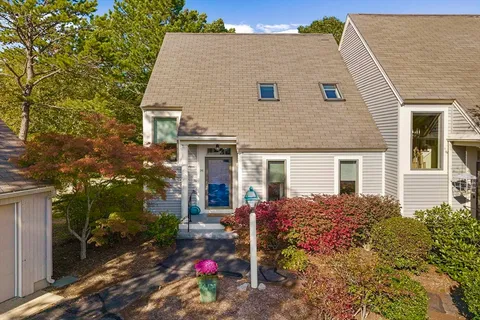 $825,000 | 26 Quarry Ridge Lane, Unit 26, Rockport, MA 01966