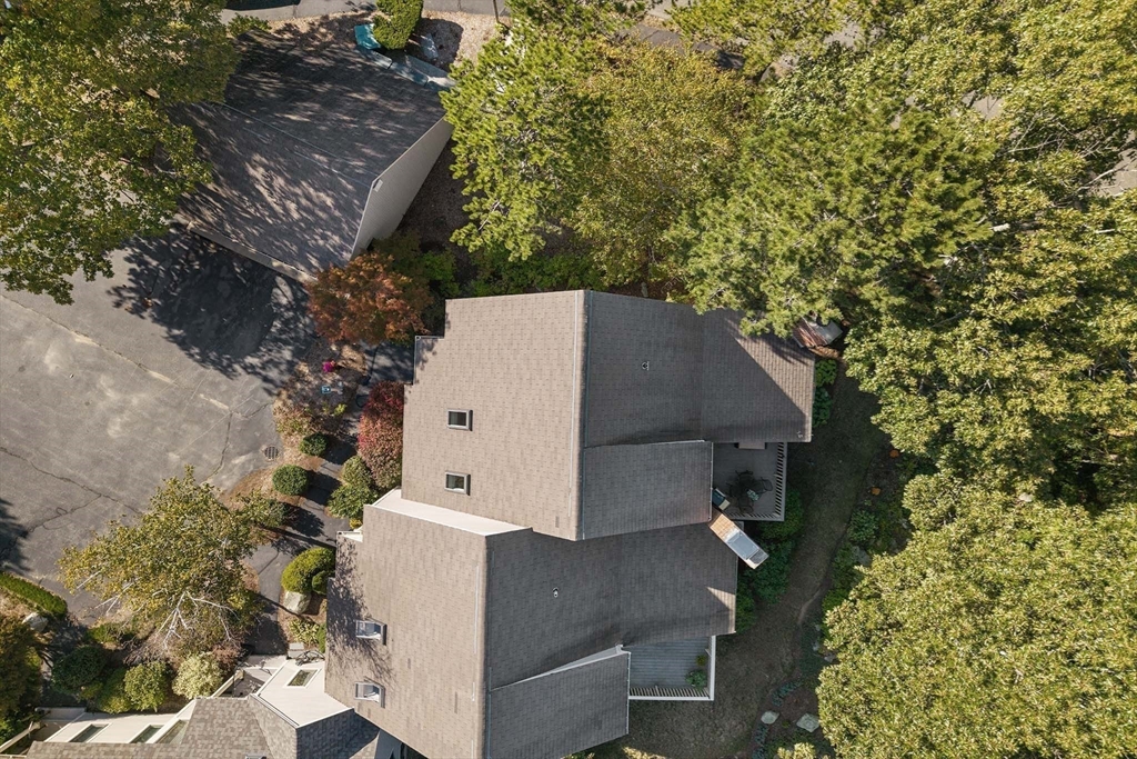 26 Quarry Ridge Lane, Unit 26 Rockport, MA 01966 - Photo 35 of 37 an aerial view of a house