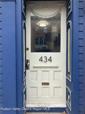 $995,000 | 434 Warren Street, Hudson, NY 12534