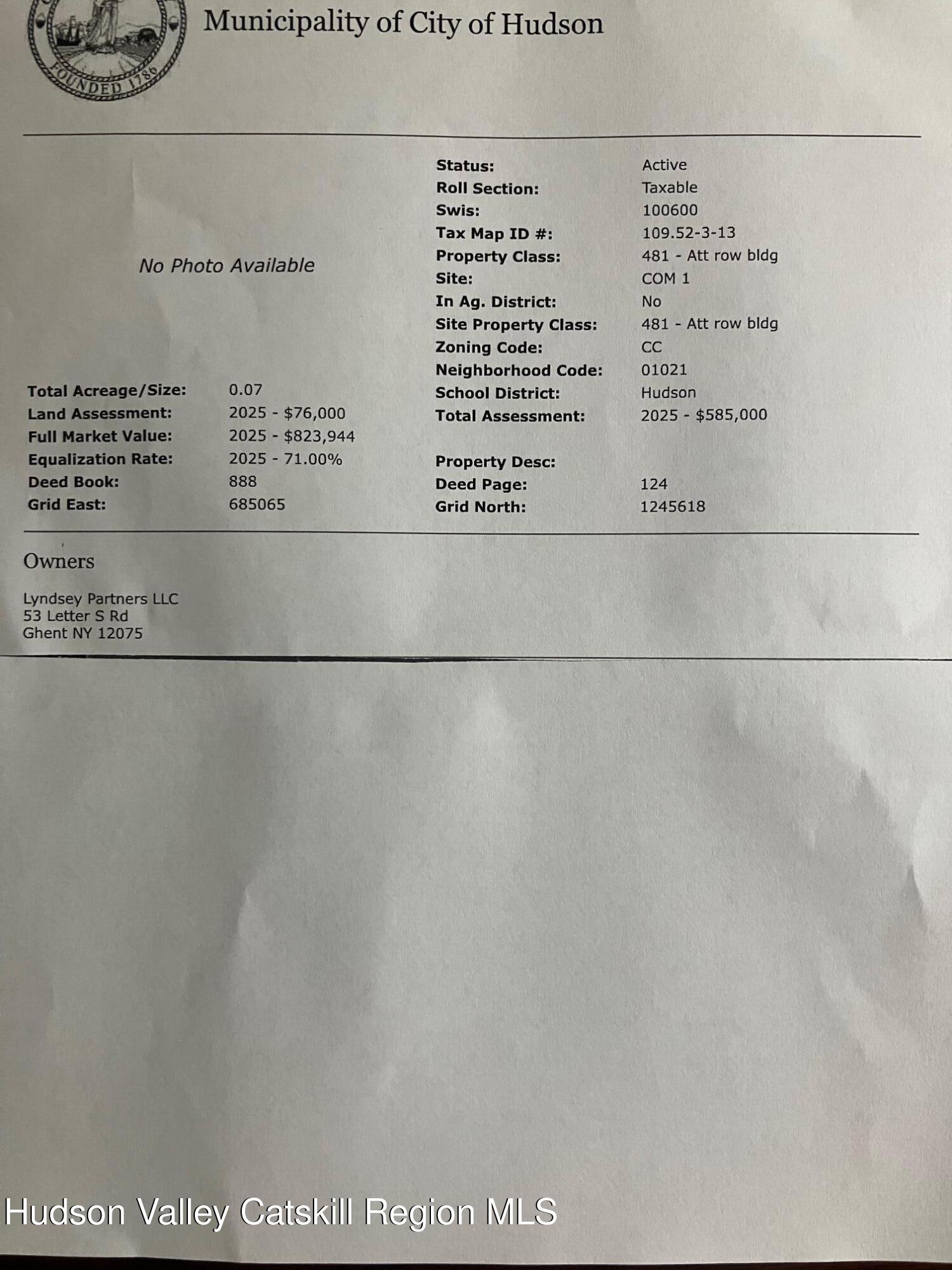 434 Warren Street Hudson, NY 12534 - Photo 10 of 10 a view of a book