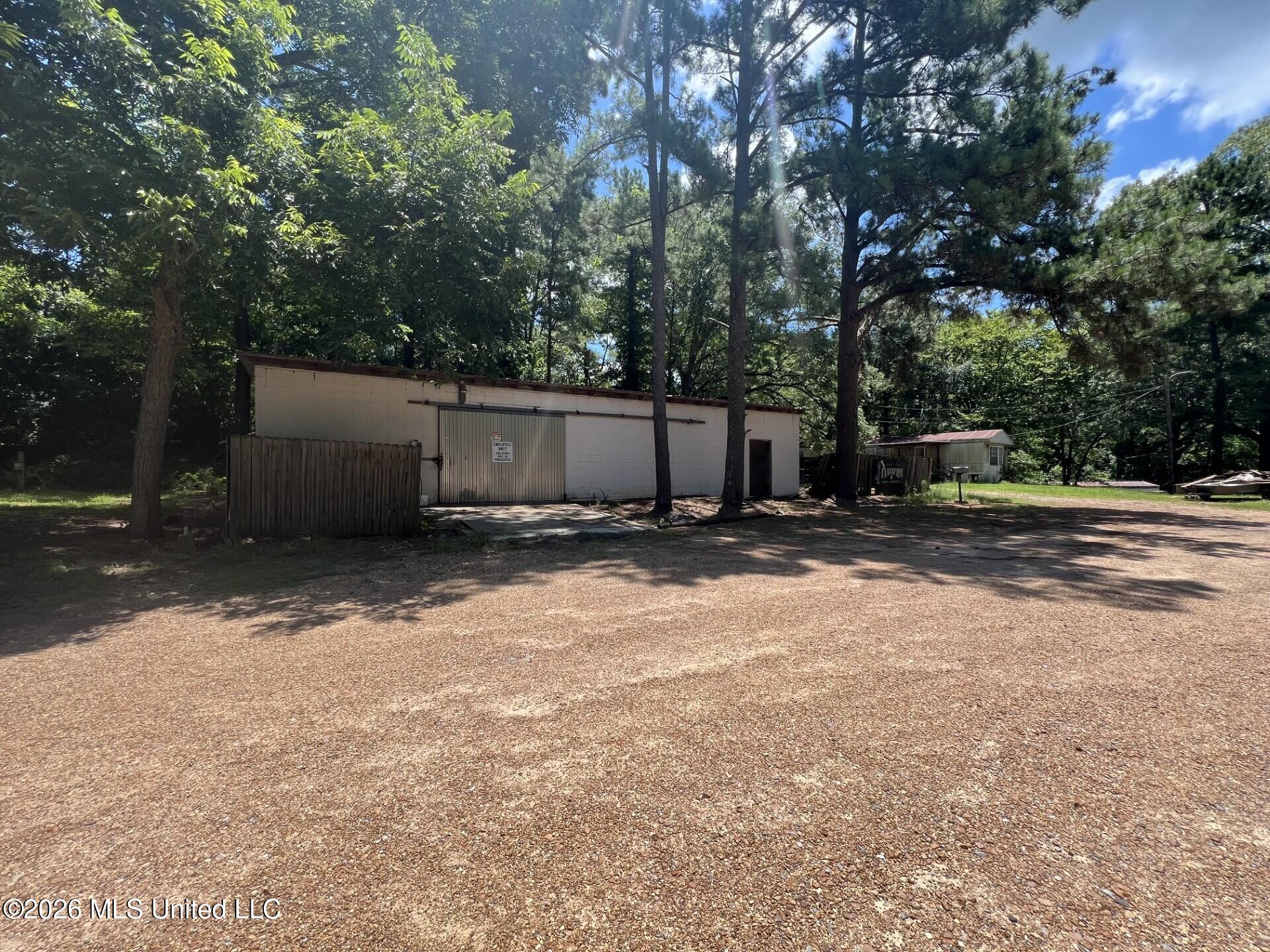 1 Fredrick Road Natchez, MS 39120 - Photo 8 of 36 9