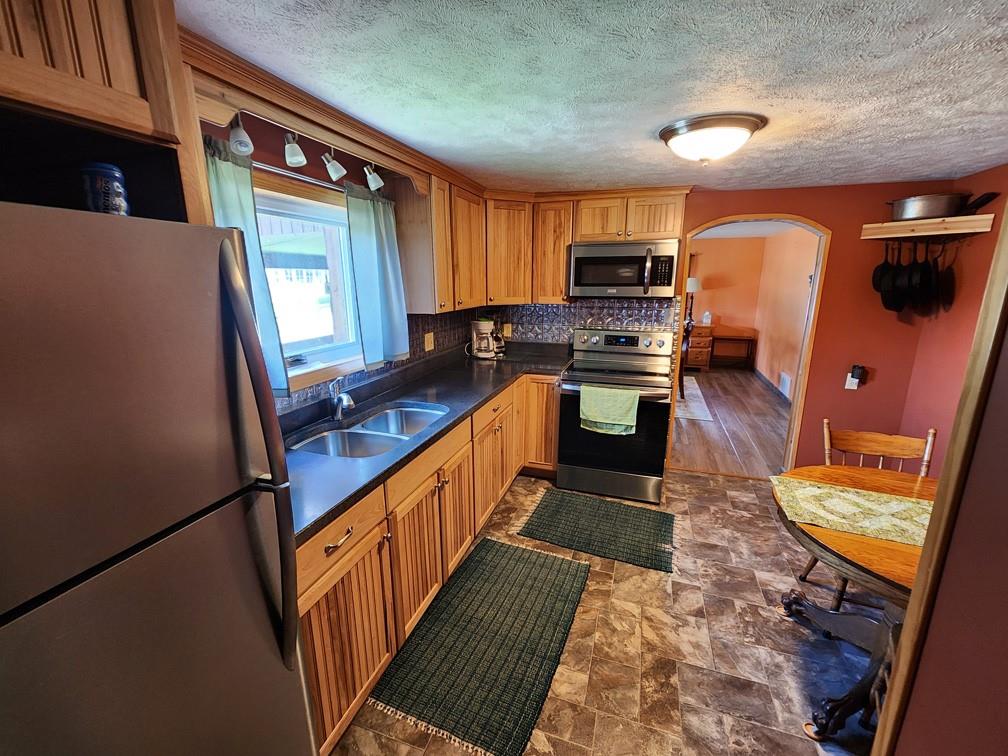 5401 Kingwood Road Markleton, PA 15551 - Photo 6 of 17 Gallery Image 6