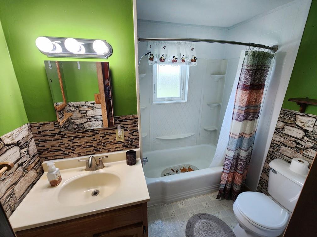 5401 Kingwood Road Markleton, PA 15551 - Photo 8 of 17 Gallery Image 8