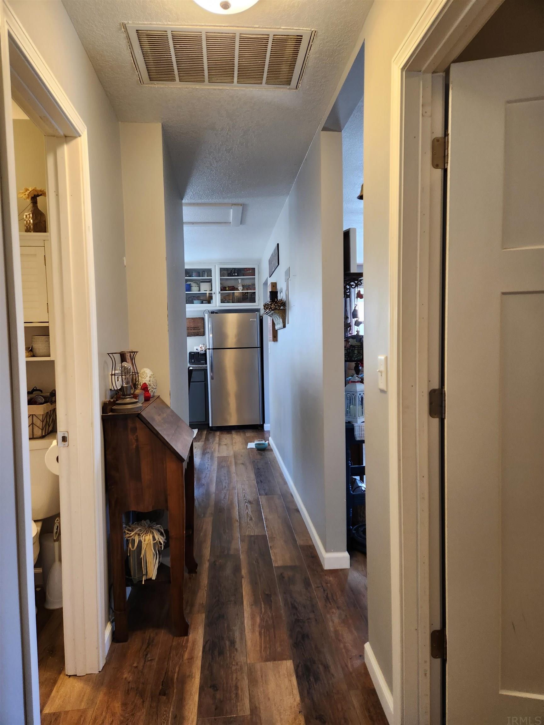 928 North 2nd Street Decatur, IN 46733 - Photo 5 of 13