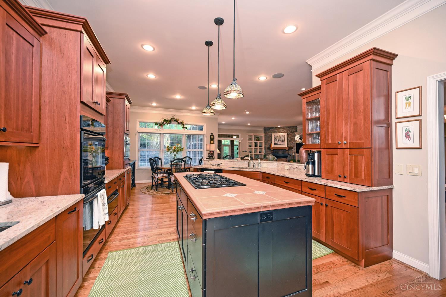 6909 Bennett Road Cincinnati, OH 45230 - Photo 17 of 64 Gallery Image 17