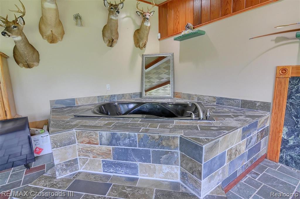 16355 Haggerty Road Belleville, MI 48111 - Photo 21 of 48