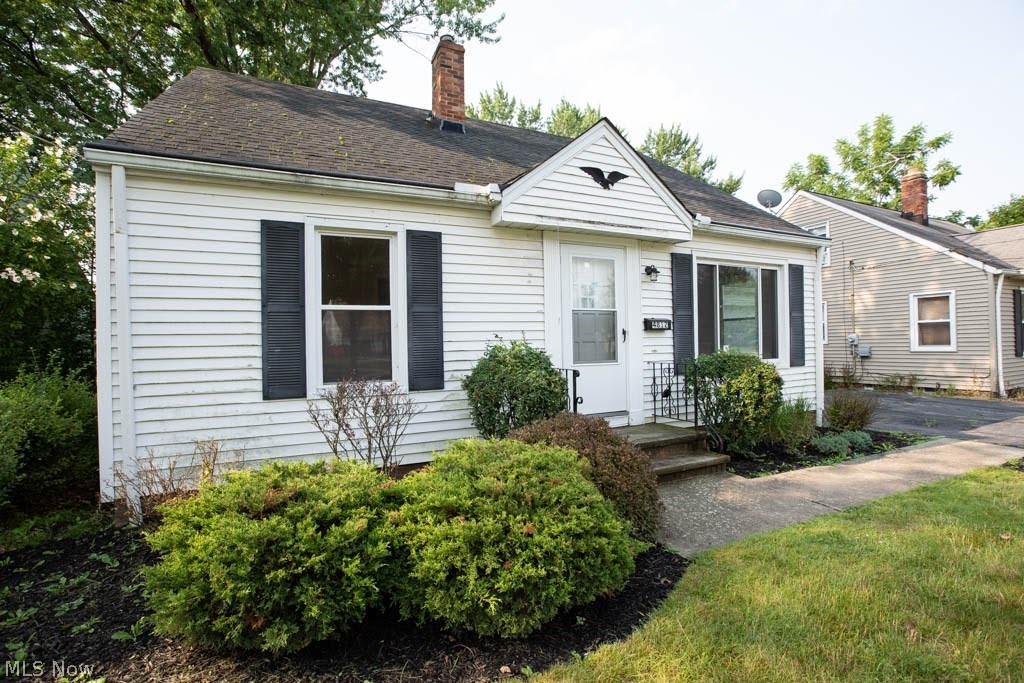 4812 Anderson Road Cleveland, OH 44124 - Photo 30 of 34