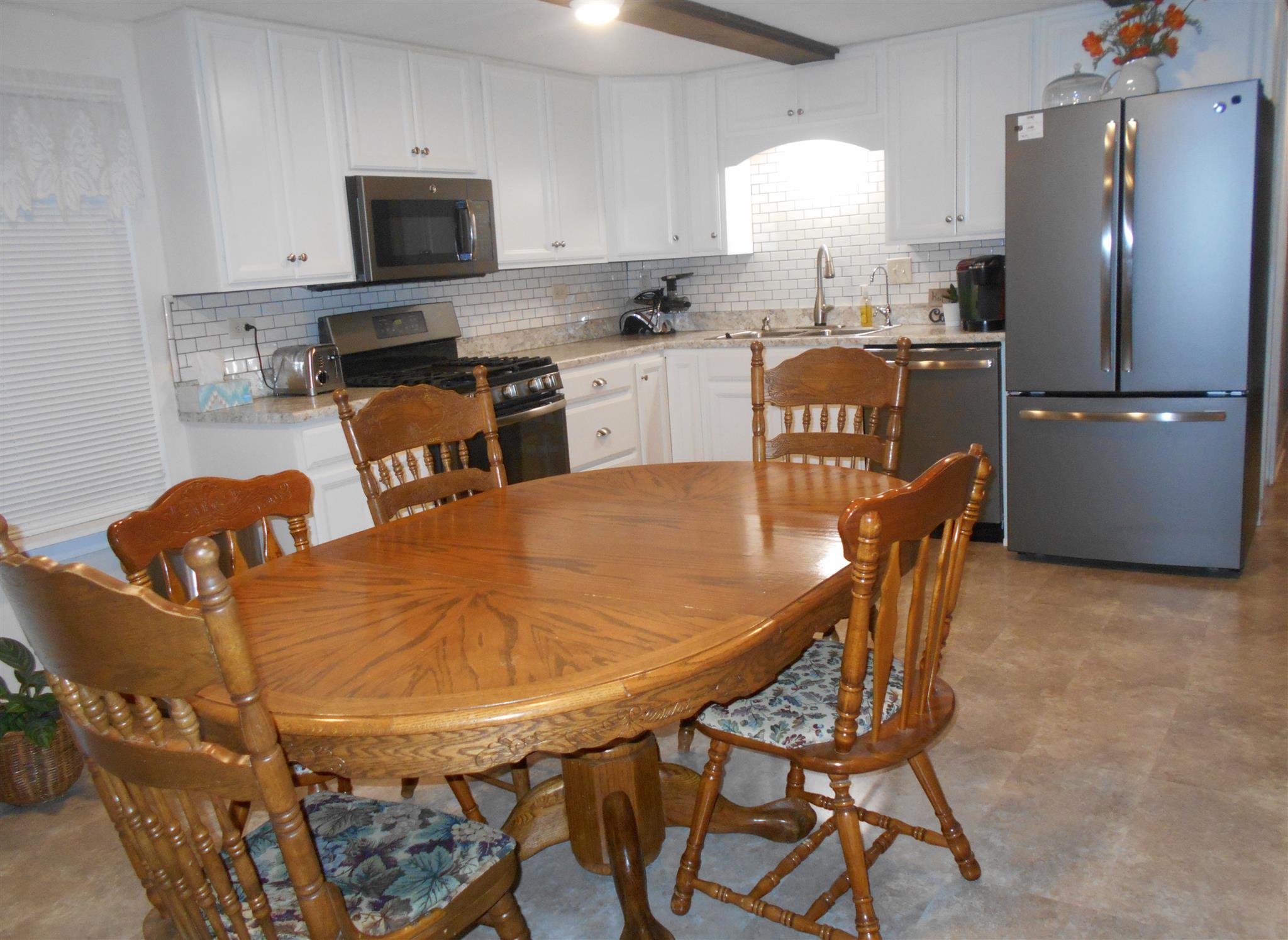 1934 Roundabout Rd Road Monticello, IN 47960 - Photo 7 of 16 Gallery Image 7