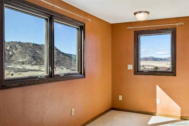 $1,800,000 | 3056 North Winnebago Drive, Sedalia, CO 80135