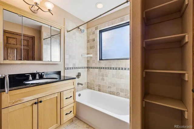 $1,800,000 | 3056 North Winnebago Drive, Sedalia, CO 80135