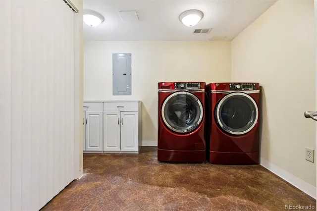 $1,800,000 | 3056 North Winnebago Drive, Sedalia, CO 80135