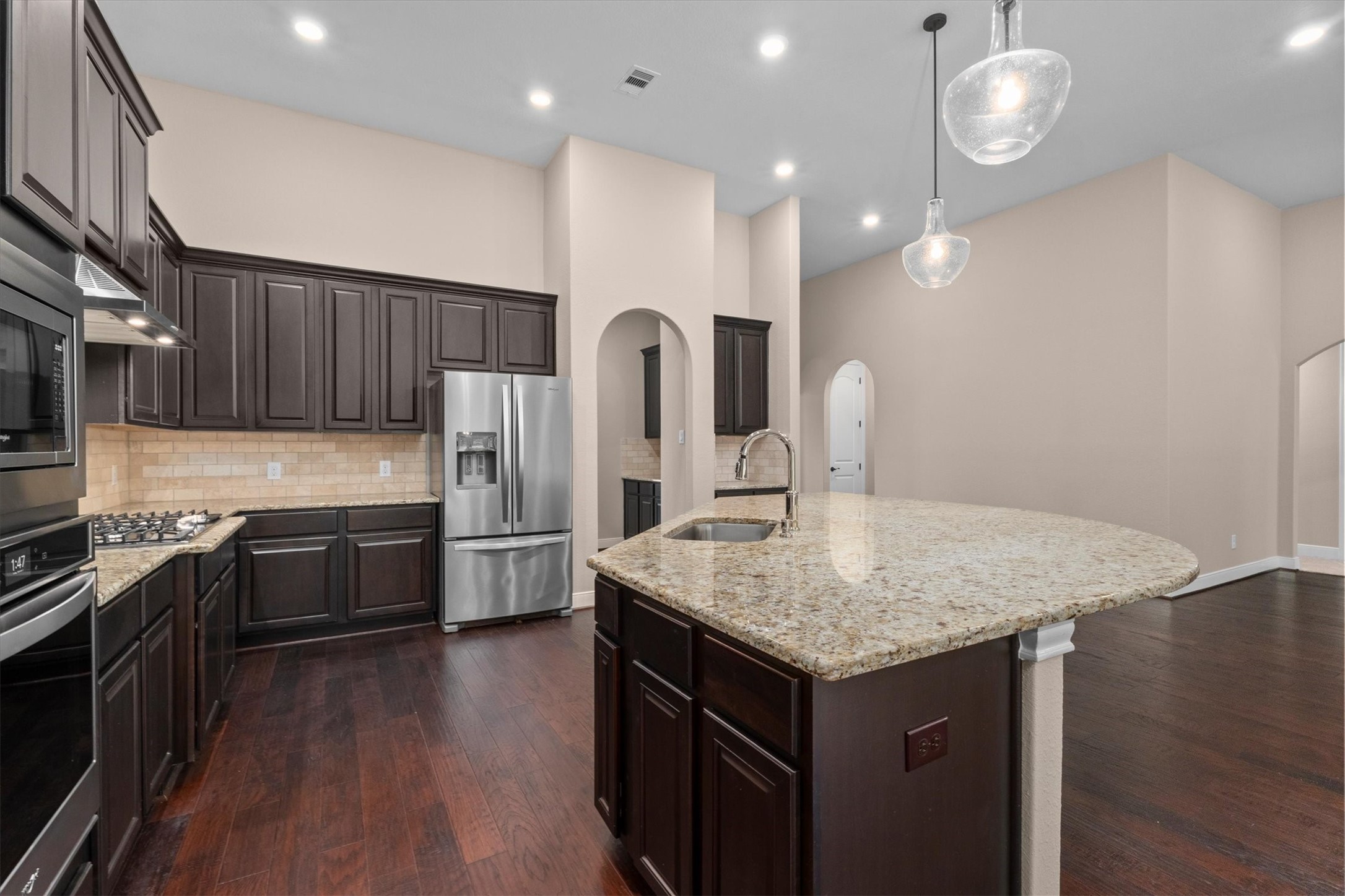 203 Magnolia Reserve Loop Magnolia, TX 77354 - Photo 16 of 49