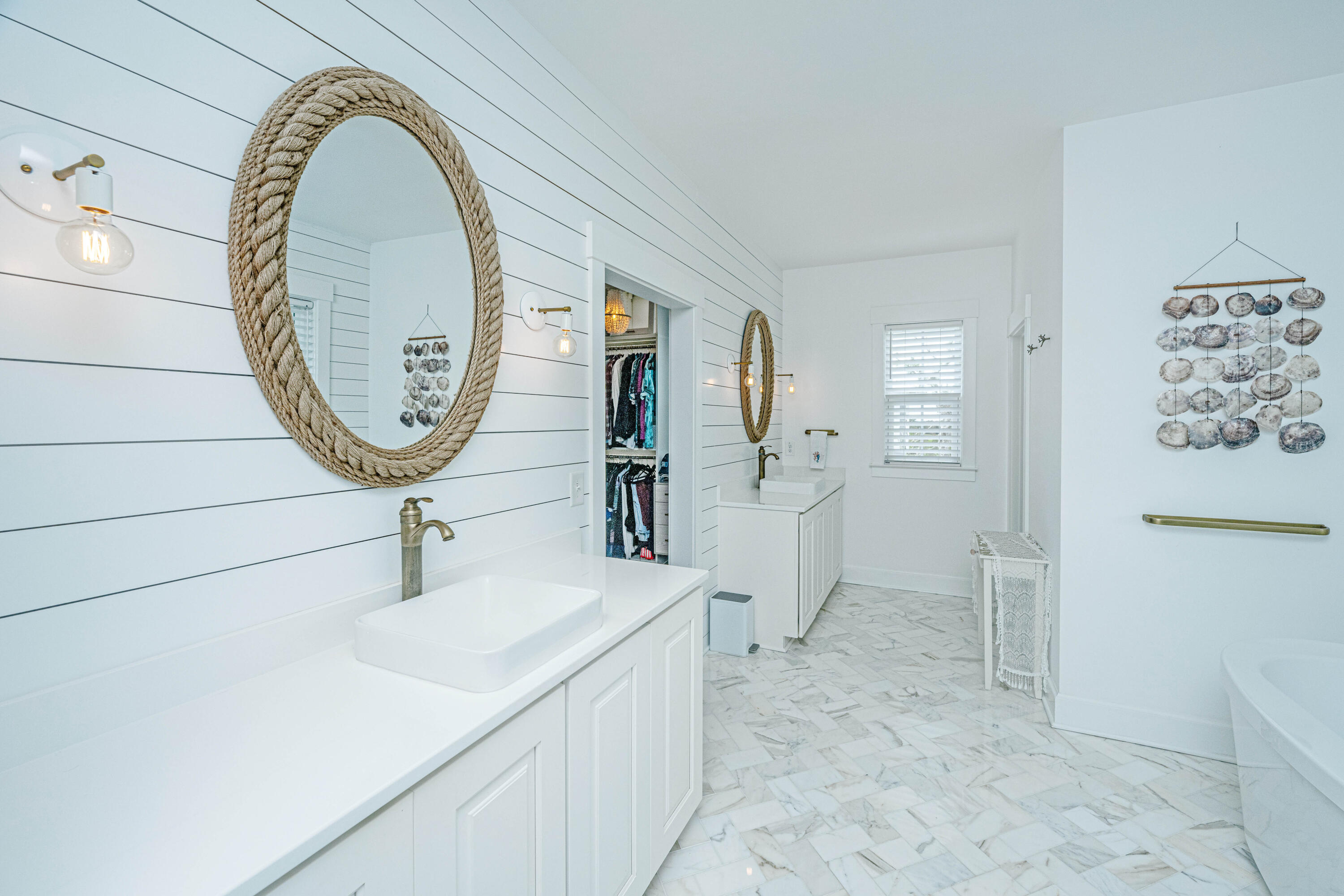1400 Stratton Place Mount Pleasant, SC 29466 - Photo 29 of 64 Primary Bathroom