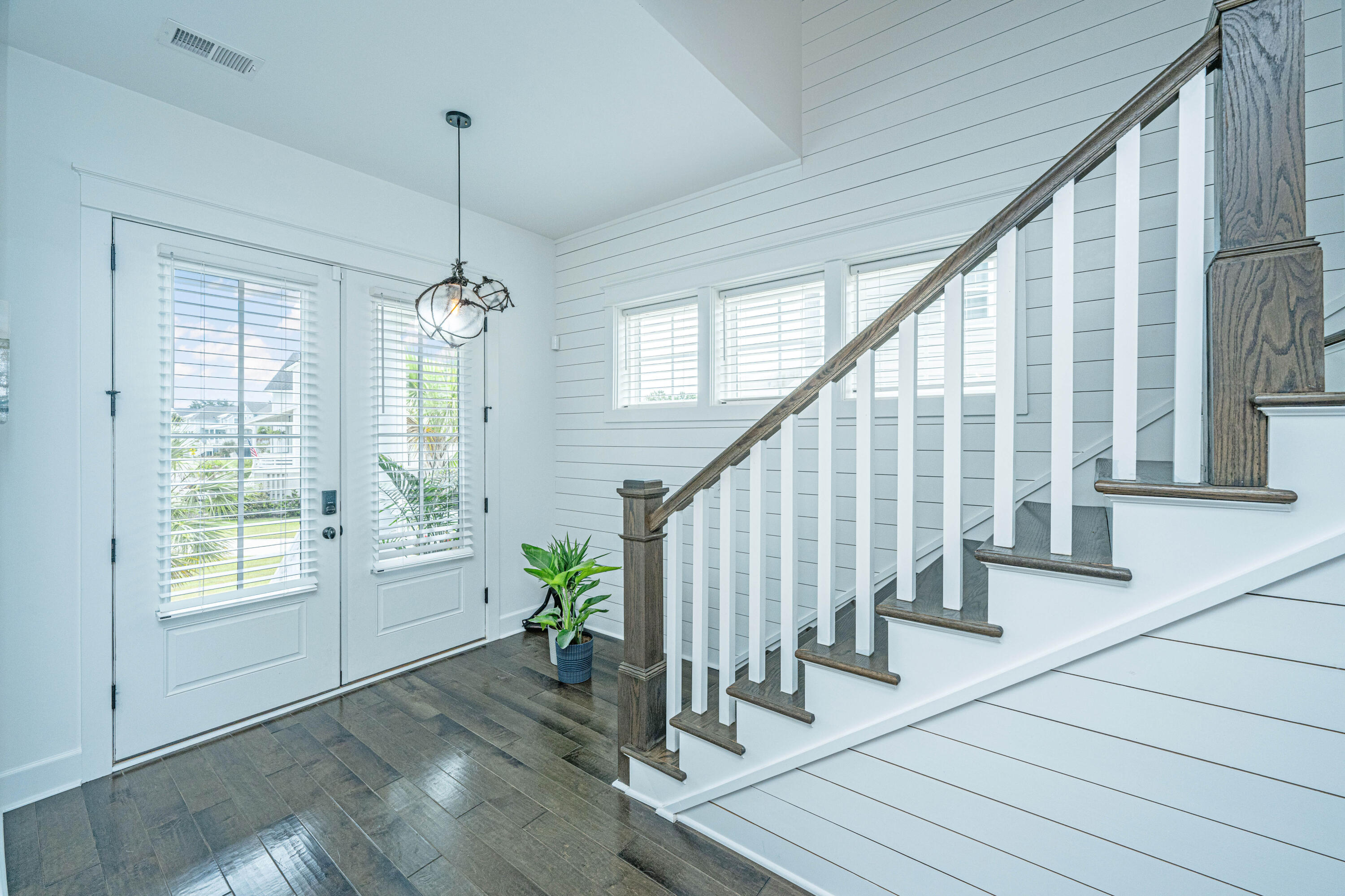 1400 Stratton Place Mount Pleasant, SC 29466 - Photo 4 of 64 Entry