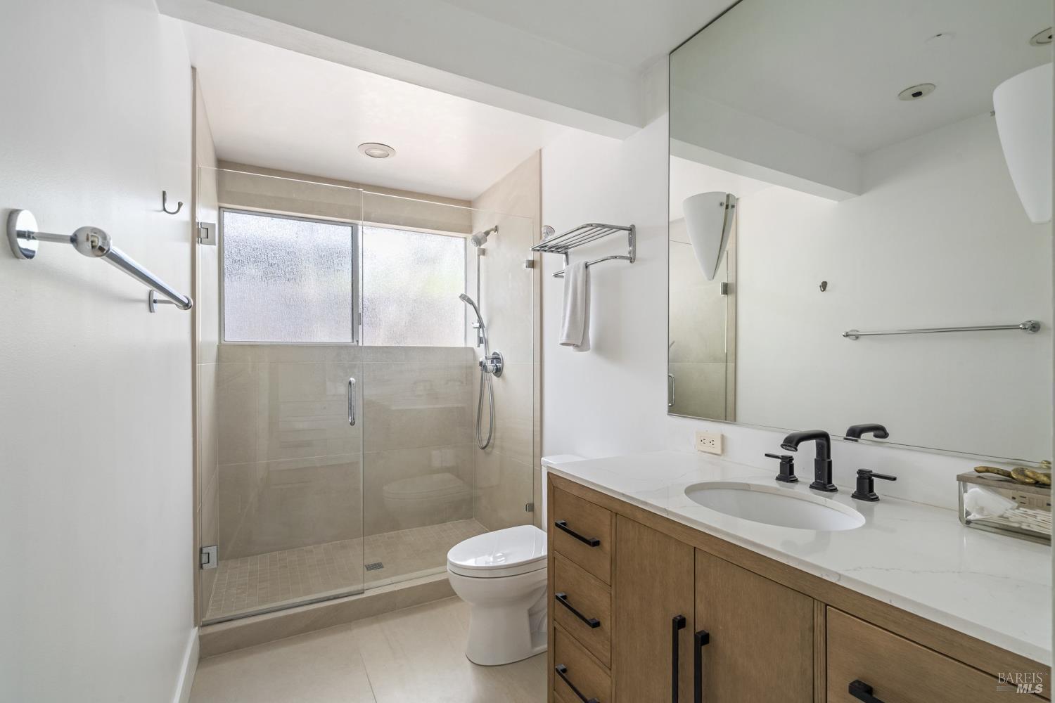 704 Las Colindas Road San Rafael, CA 94903 - Photo 21 of 25