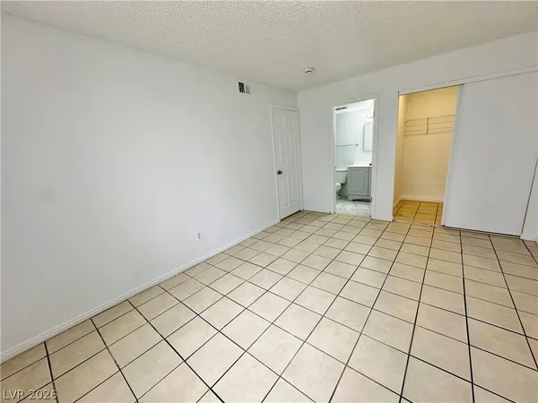$1,095 | 3620 Ala Drive, Unit 2, Las Vegas, NV 89103