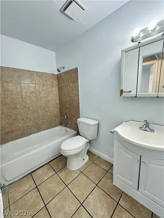 $1,095 | 3620 Ala Drive, Unit 2, Las Vegas, NV 89103