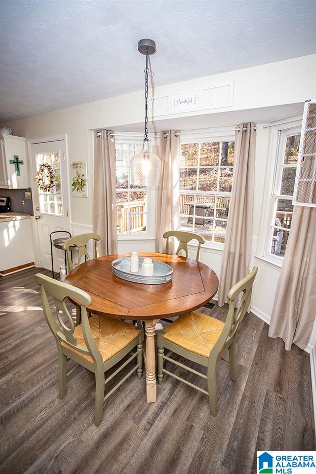 1040 Independence Court Alabaster, AL 35007 - Photo 8 of 39