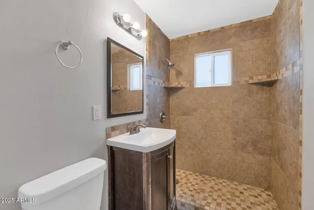 $975,000 | 316 East Vogel Avenue, Phoenix, AZ 85020