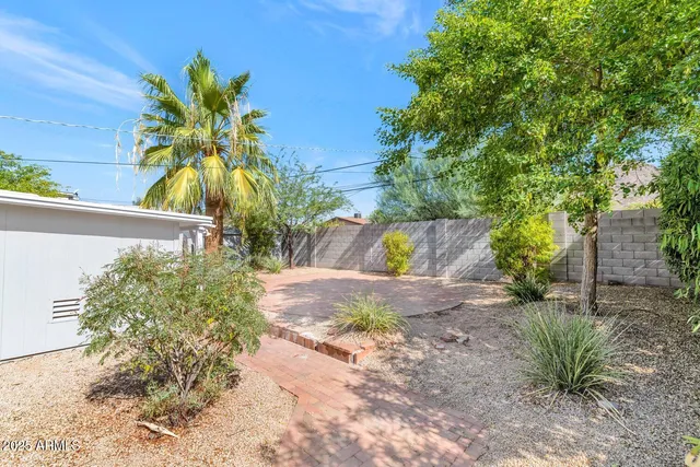 $975,000 | 316 East Vogel Avenue, Phoenix, AZ 85020