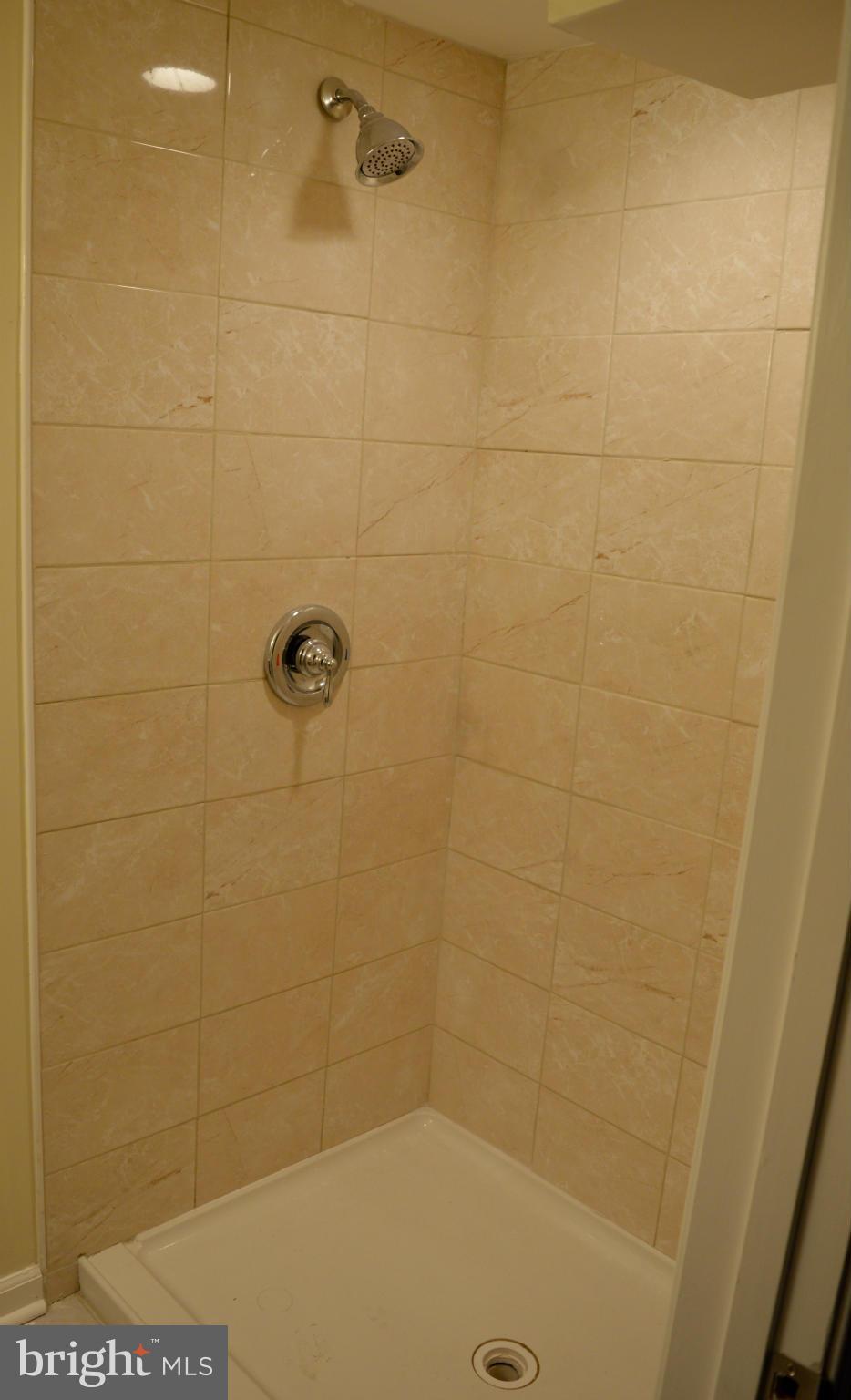 7718 Muncy Road Hyattsville, MD 20785 - Photo 12 of 14 Bath