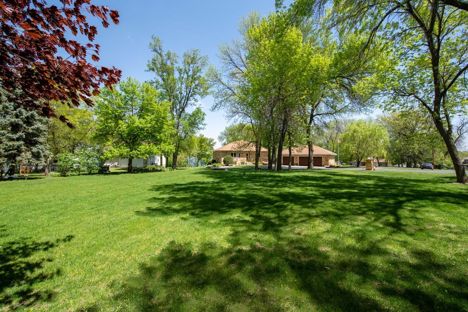 1524 Squirrels Nest Road Kasota, MN 56050 - Photo 31 of 45