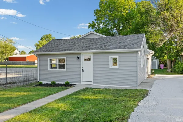 $169,900 | 400 South Street, Linden, IN 47955
