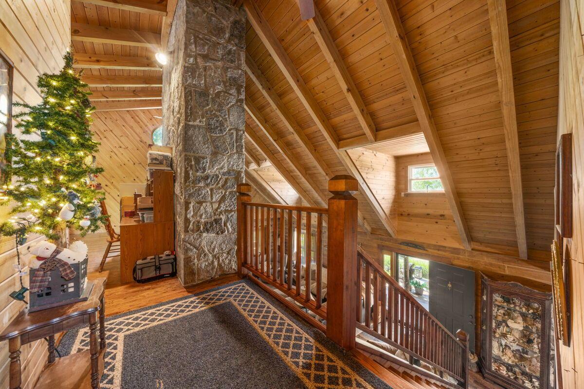 16472 Kreashbaum Road Rockbridge, OH 43149 - Photo 49 of 145 49-web-or-mls-DSC09640