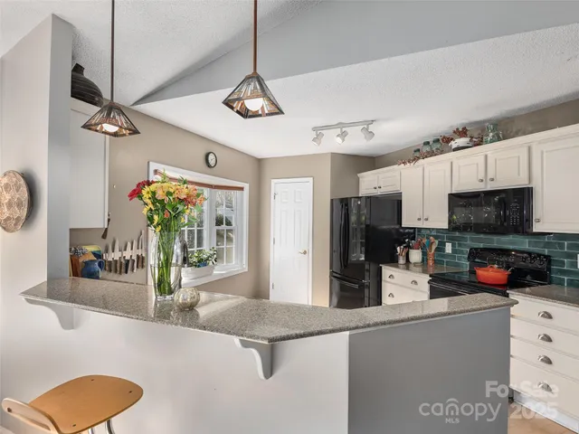 $465,000 | 111 Wildwood Forest Lane, Mills River, NC 28759