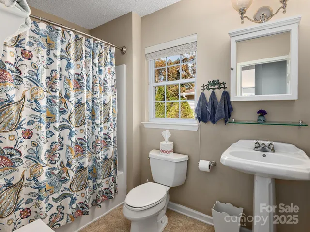 $465,000 | 111 Wildwood Forest Lane, Mills River, NC 28759