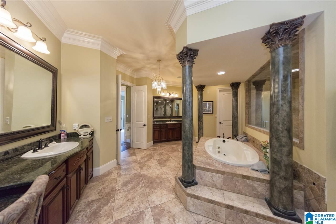 1011 Lake Heather Road Birmingham, AL 35242 - Photo 21 of 49