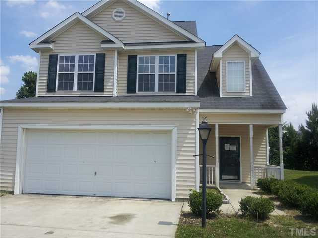 2616 Alabaster Court Raleigh, NC 27610 - Photo 2 of 7 Exterior Front