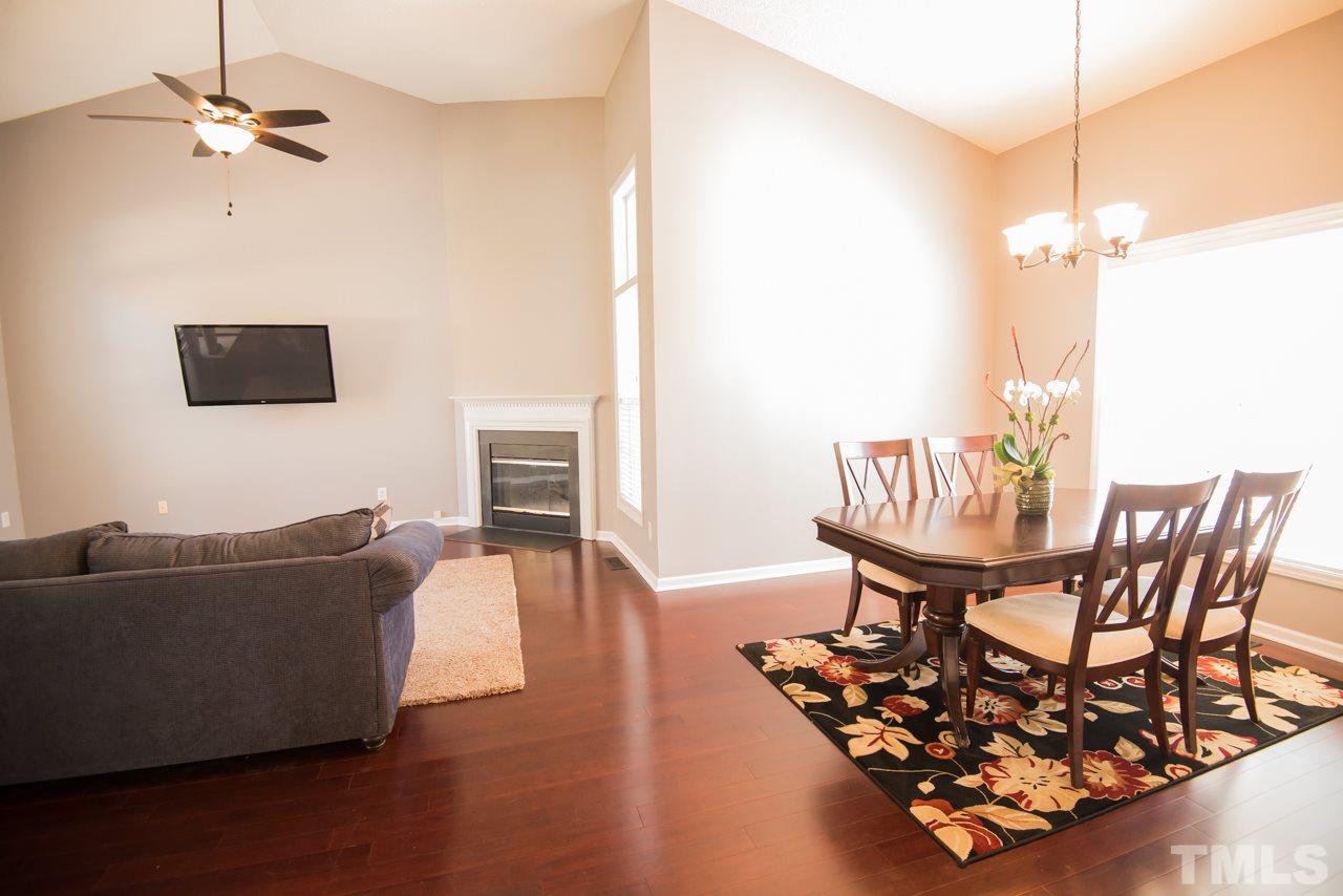 1303 Red Twig Road Apex, NC 27502 - Photo 6 of 27 Gallery Image 6