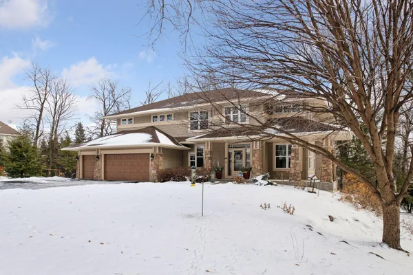 $875,000 | 7423 Tristan Knoll, Victoria, MN 55331