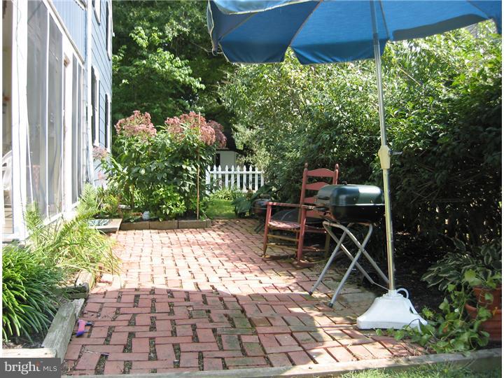 513 Burton Road Oreland, PA 19075 - Photo 14 of 25 Patio