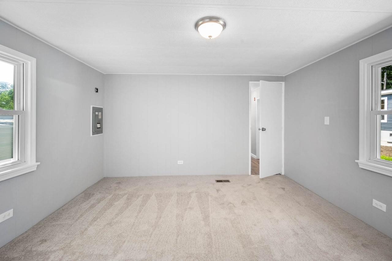 1001 Camelot Drive Exeter, NH 03833 - Photo 14 of 18