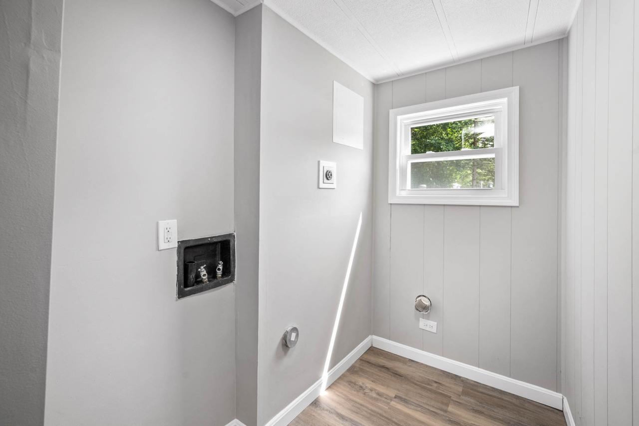 1001 Camelot Drive Exeter, NH 03833 - Photo 3 of 18