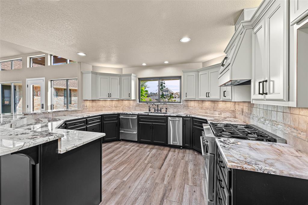 2325 River Road Granbury, TX 76048 - Photo 10 of 40 Gallery Image 10