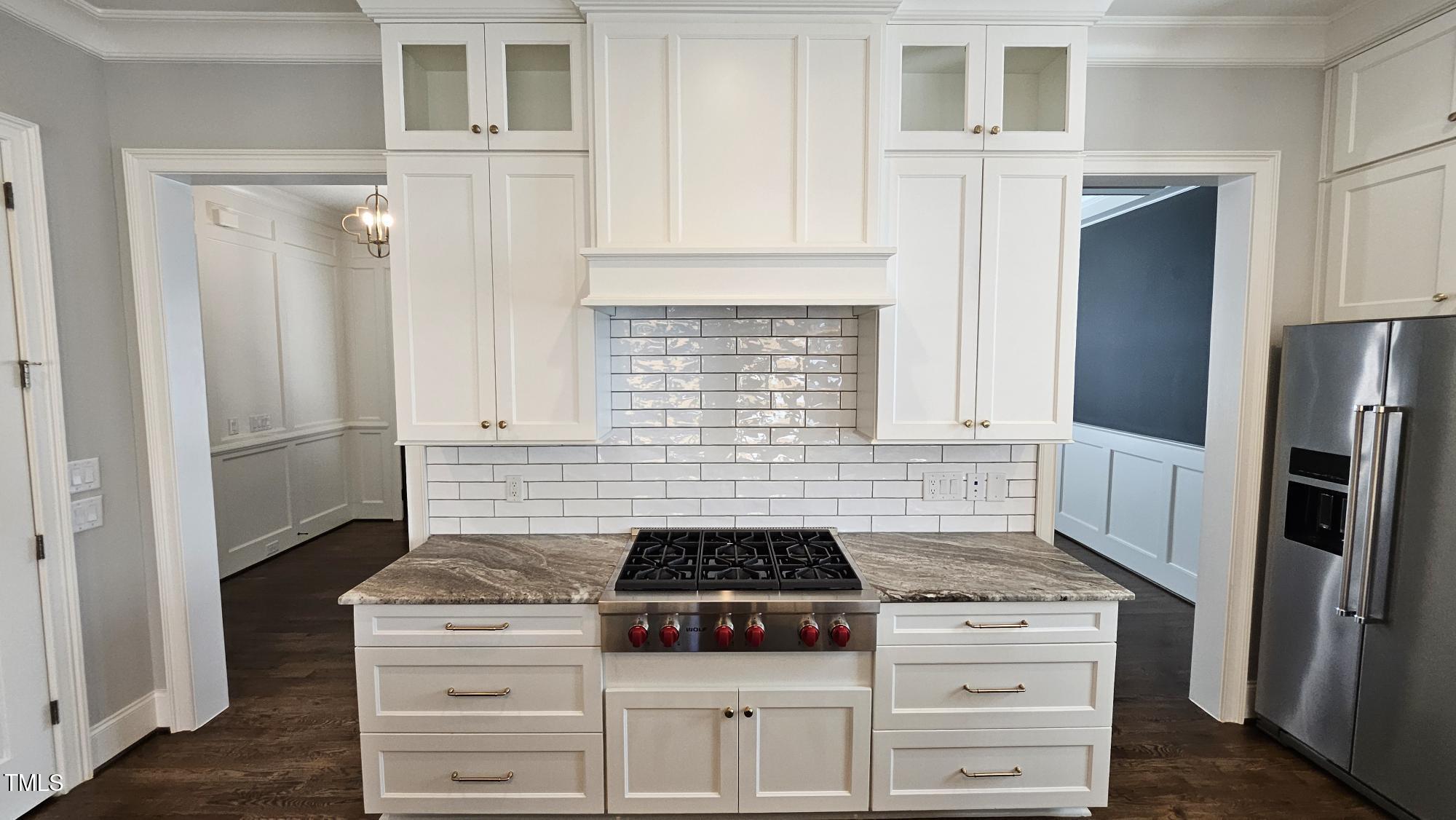 1317 Pecora Lane Raleigh, NC 27607 - Photo 8 of 48 6 burner Gas cooktop