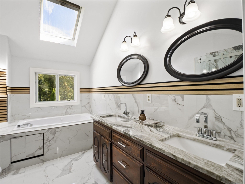 44 Woodridge Road Milford, MA 01757 - Photo 20 of 42 Gallery Image 20