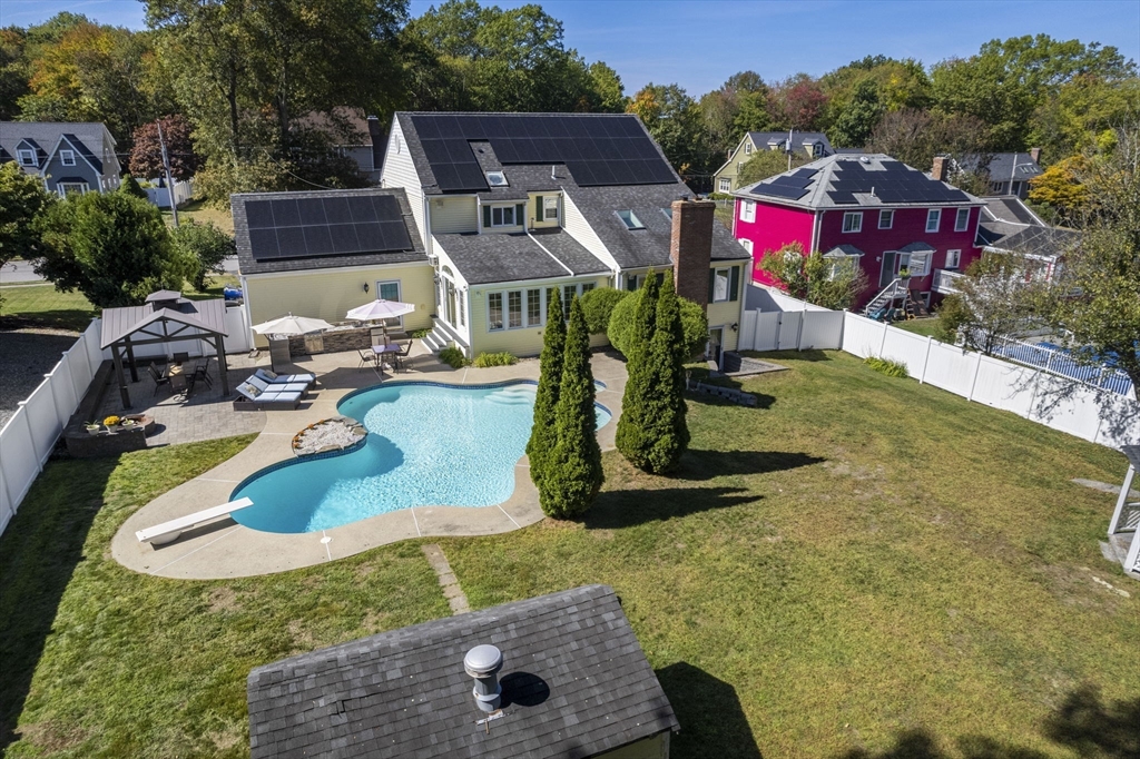 44 Woodridge Road Milford, MA 01757 - Photo 2 of 42 Gallery Image 2
