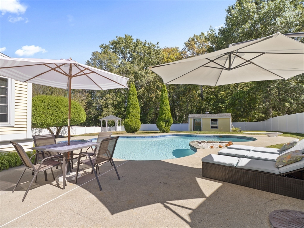 44 Woodridge Road Milford, MA 01757 - Photo 34 of 42 Gallery Image 34