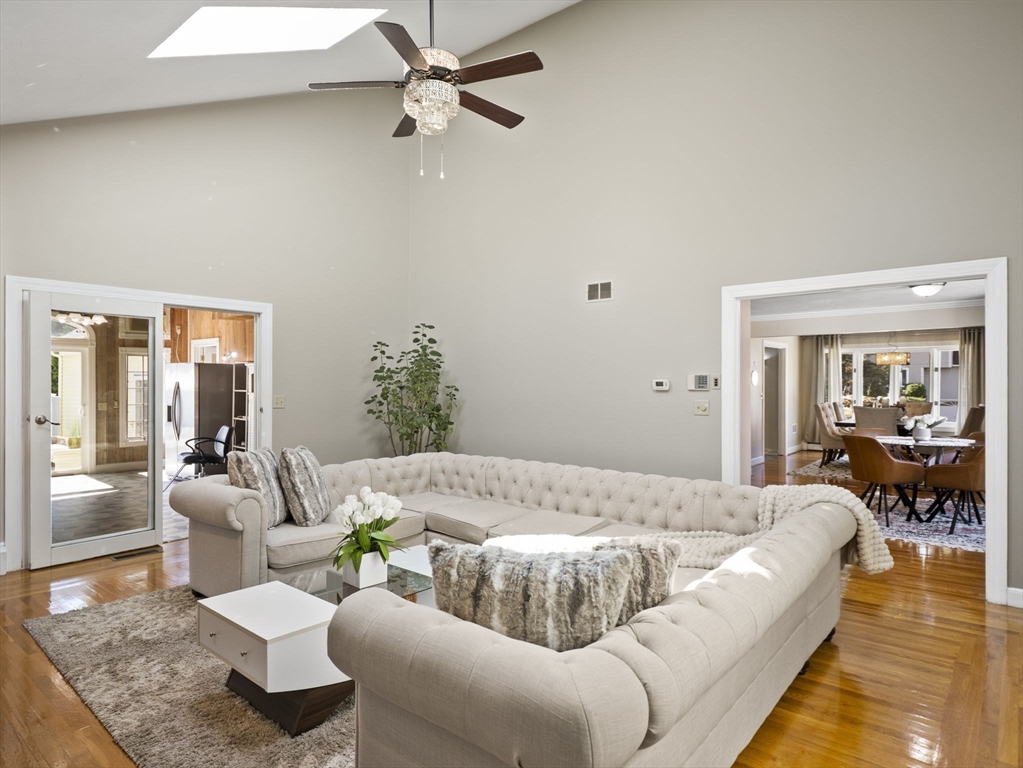 44 Woodridge Road Milford, MA 01757 - Photo 7 of 42 Gallery Image 7