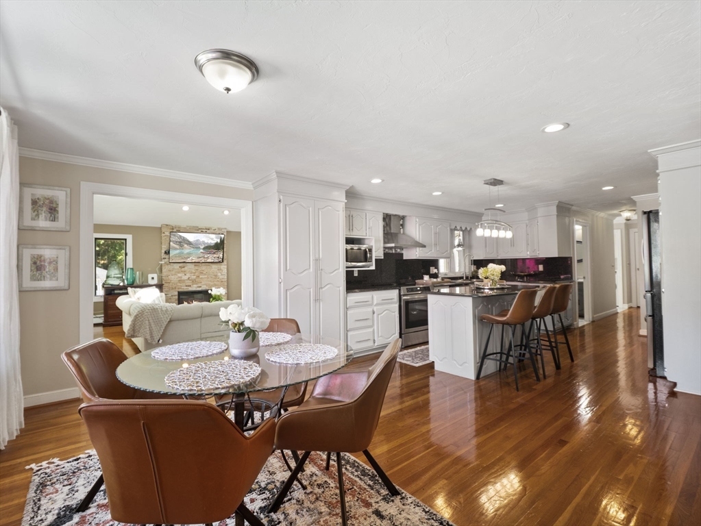 44 Woodridge Road Milford, MA 01757 - Photo 8 of 42 Gallery Image 8