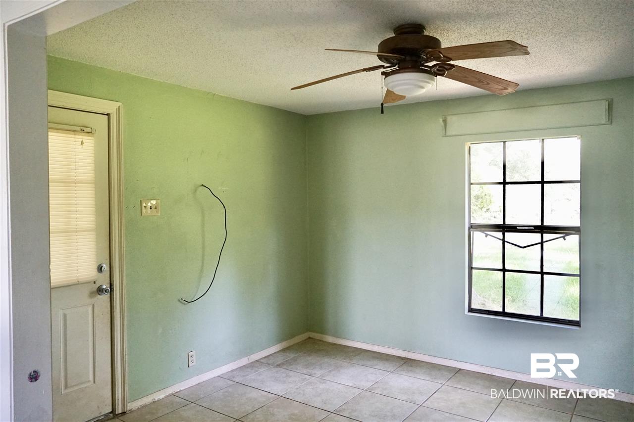19757 South County Road 20 Foley, AL 36535 - Photo 14 of 23 Dining