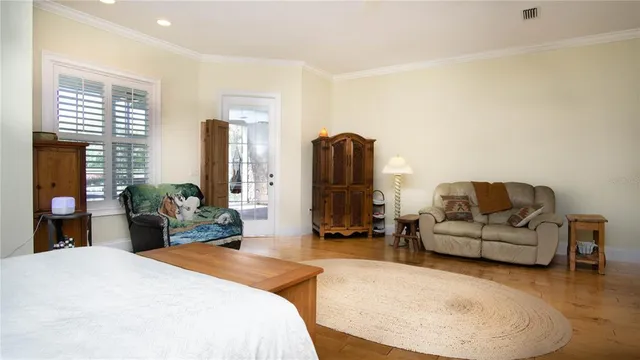 a view of a pathway with a balcony